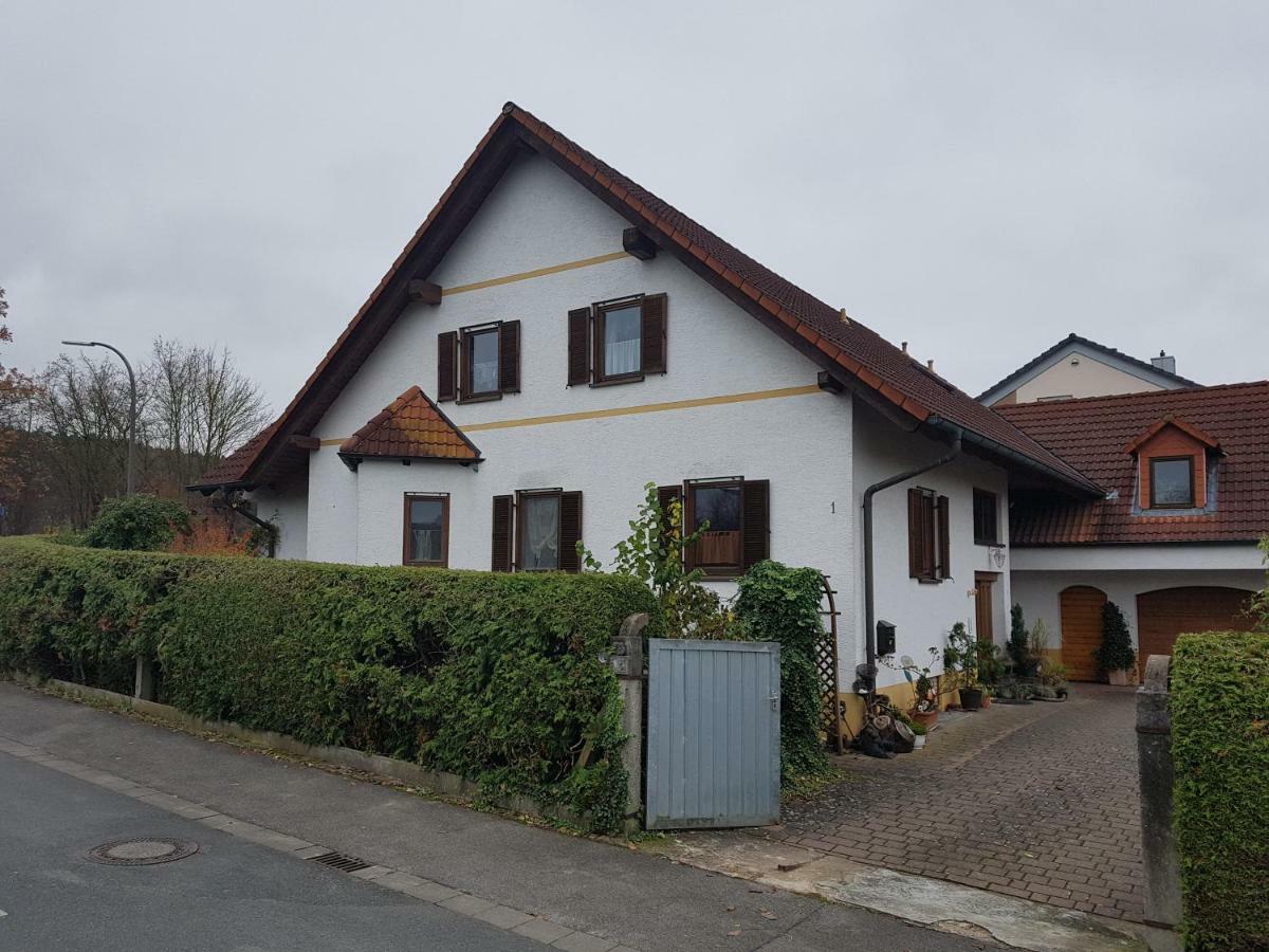 Ferienwohnung Schuetz Hirschaid Kültér fotó